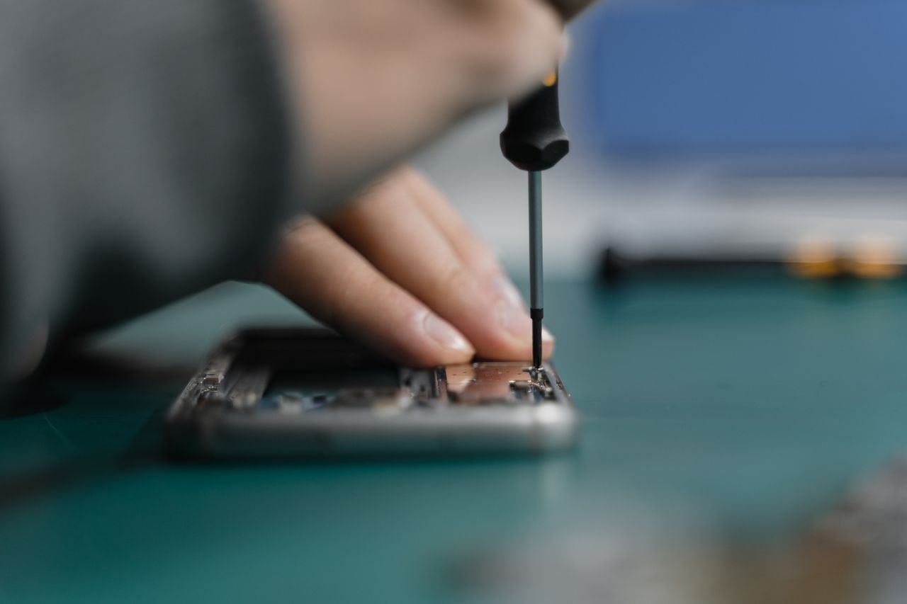 iPhone 14 / 14 Pro repair in Sacramento